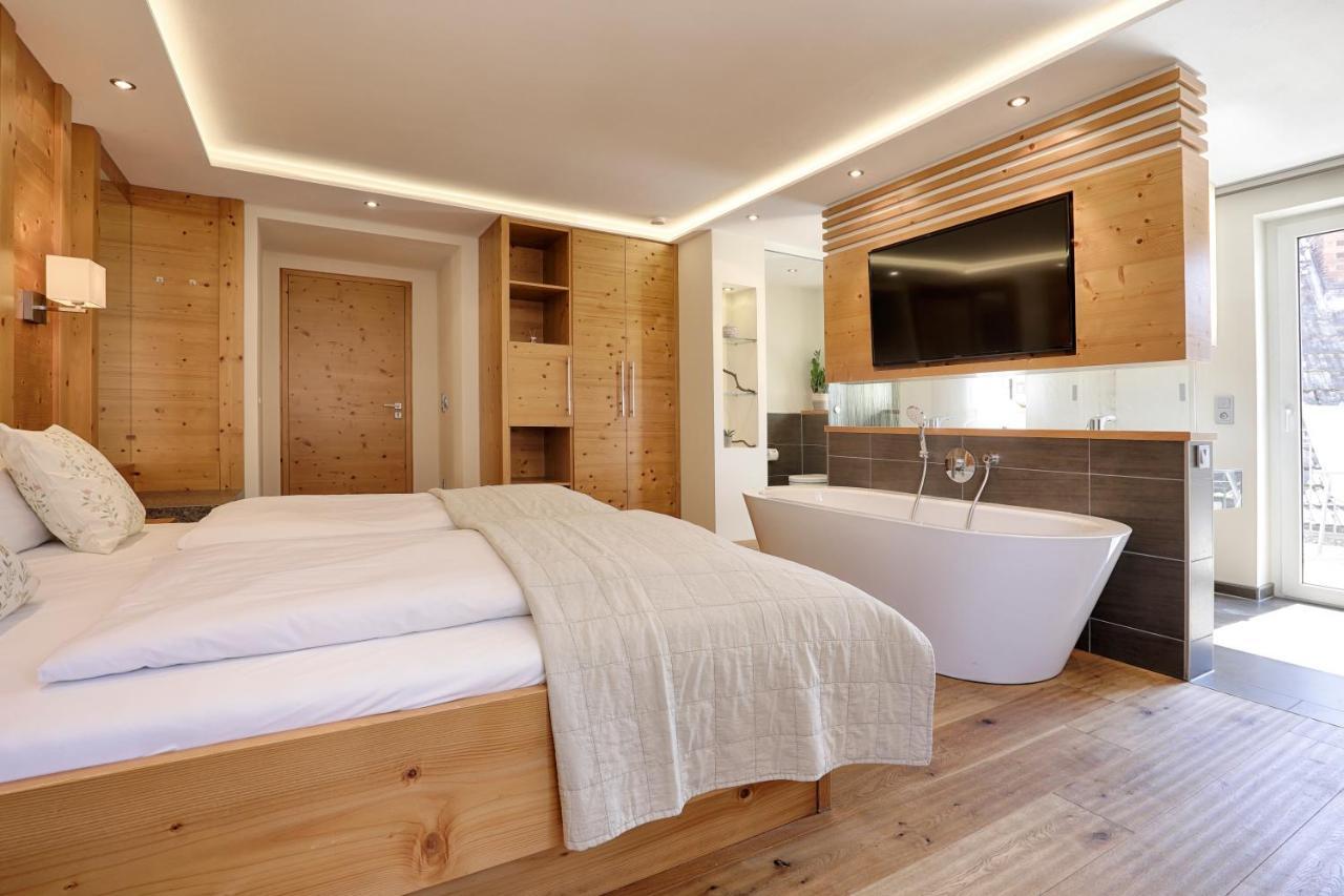 Landhotel Schwab - By Homekeepers Schwarzach am Main Exteriér fotografie